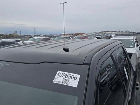 Used 2023 Ford F250 Lariat w/ Sport Appearance Package image 14