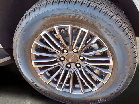 New 2026 GMC Yukon XL Elevation AWD/4WD image 28