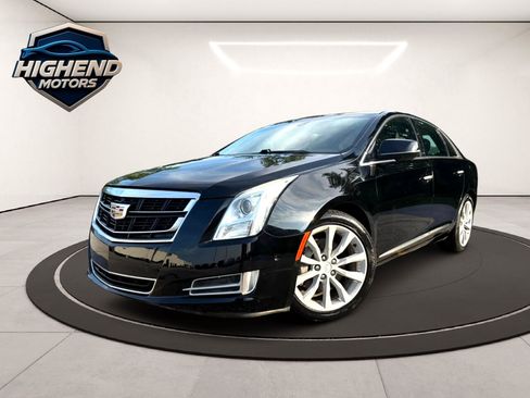 Used 2017 Cadillac XTS Luxury image 2