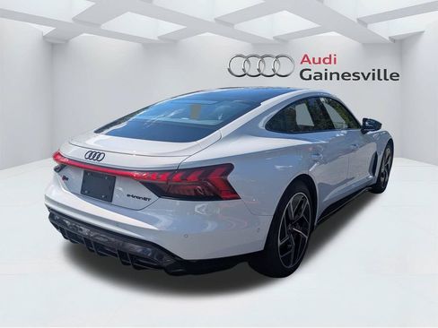 Used 2024 Audi RS e-tron GT w/ Carbon Performance Package AWD/4WD image 5
