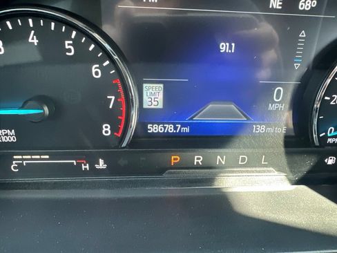 Used 2023 Ford Explorer XLT w/ Equipment Group 202A AWD/4WD image 14