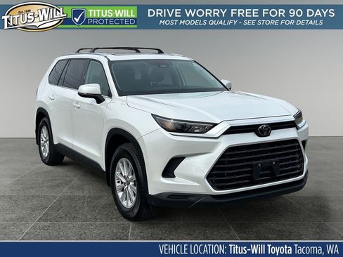 Used 2024 Toyota Grand Highlander XLE image 1