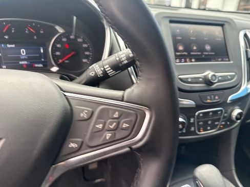 Used 2024 Chevrolet Equinox LT AWD/4WD image 23
