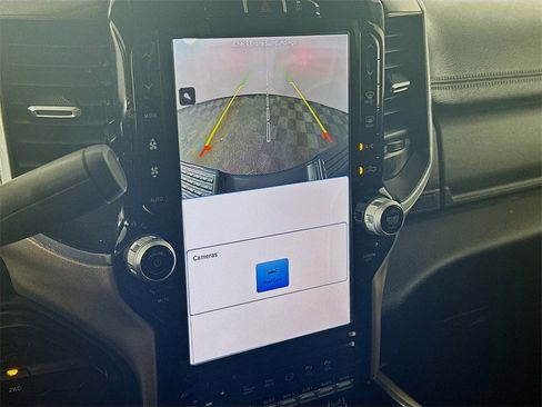 Used 2024 RAM 3500 Laramie image 20