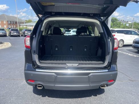 Certified 2022 Subaru Ascent Limited w/ Technology Package AWD/4WD image 39