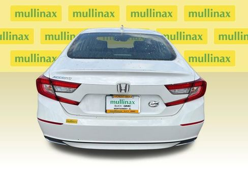 Used 2018 Honda Accord EX-L image 8
