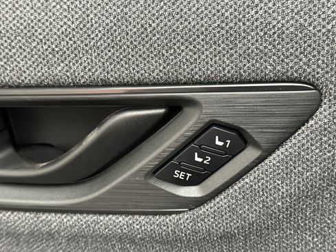 New 2026 Subaru Outback Limited AWD/4WD image 37