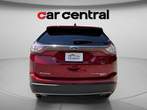 Used 2018 Ford Edge Titanium w/ Equipment Group 301A AWD/4WD image 9