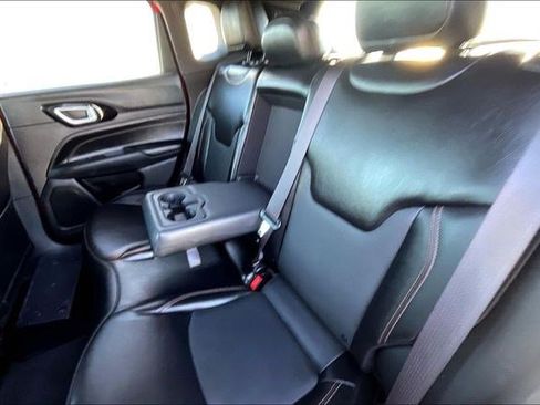 Used 2023 Jeep Compass Limited image 30