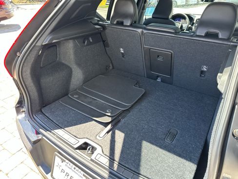 Used 2023 Volvo XC40 B5 Plus w/ Driver Assist Package image 28