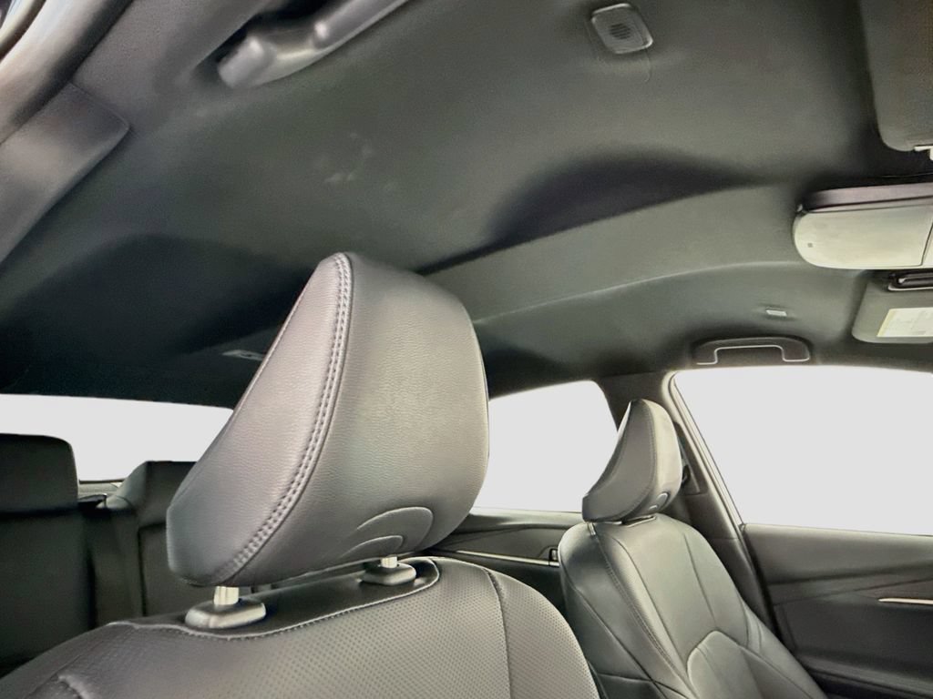 Used 2025 Toyota Camry XSE FWD image 18