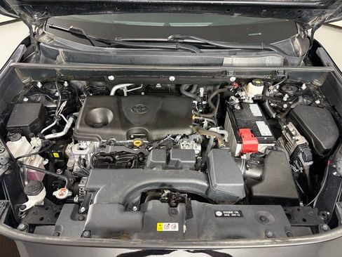 Used 2022 Toyota RAV4 XLE Premium image 44