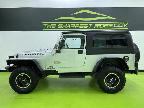 Used 2005 Jeep Wrangler Unlimited AWD/4WD image 6
