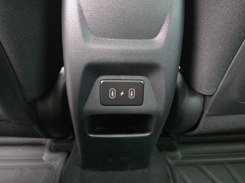 New 2026 Hyundai Venue SEL FWD image 24