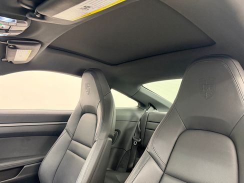 Certified 2020 Porsche 911 Carrera RWD image 24