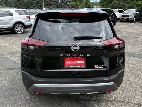 Used 2023 Nissan Rogue SL AWD/4WD image 7