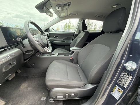Certified 2025 Hyundai Kona SEL AWD/4WD image 5