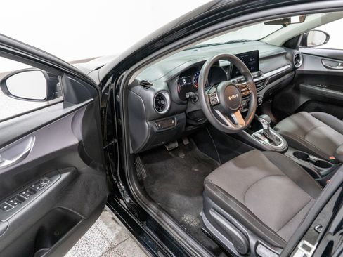 Used 2024 Kia Forte LXS image 12