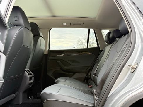 New 2026 Volkswagen Tiguan SE AWD/4WD image 22