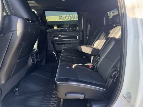 Used 2025 RAM 2500 Laramie w/ Night Edition image 11