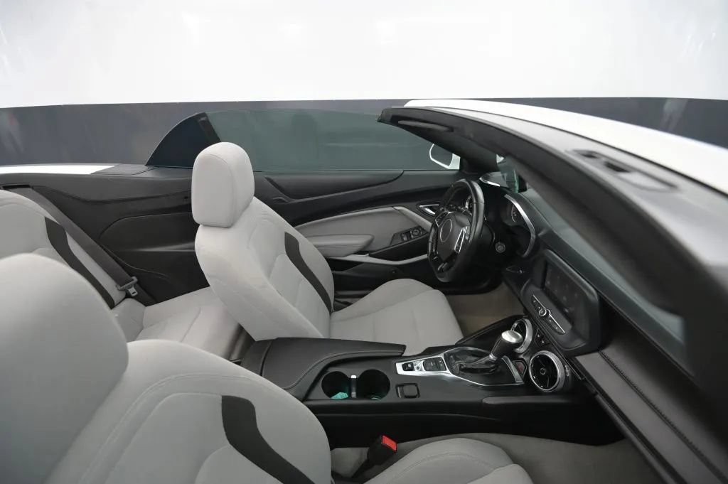 Used 2023 Chevrolet Camaro LT RWD image 45