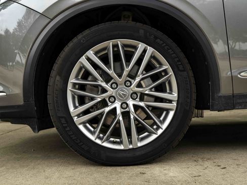 Used 2023 Acura MDX SH-AWD w/ Advance Package image 14