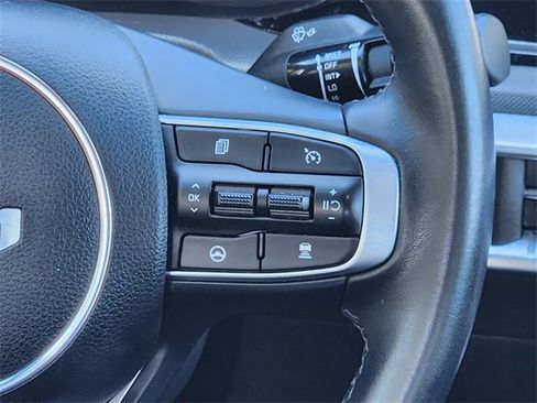 Used 2023 Kia K5 GT-Line image 33