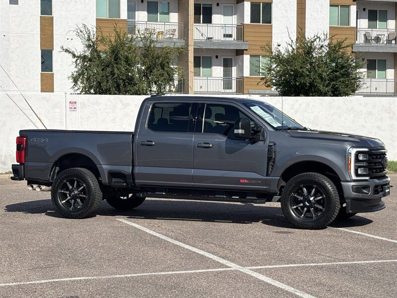 Used 2023 Ford F350 Lariat w/ Lariat Ultimate Package AWD/4WD image 3
