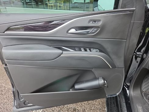 Used 2023 Cadillac Escalade Sport w/ LPO, ONYX Package RWD image 15