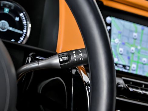 Used 2022 Rolls-Royce Cullinan image 33