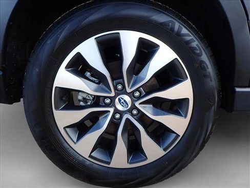 Certified 2024 Subaru Outback Limited image 7