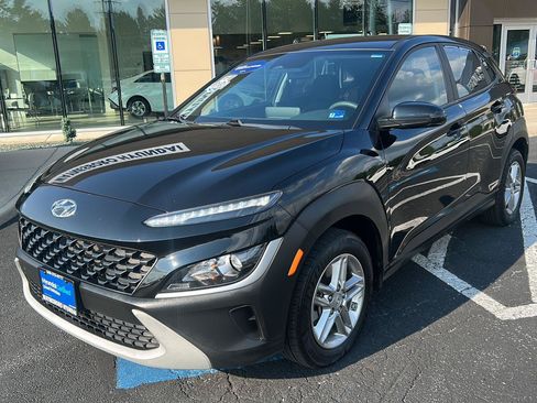 Certified 2022 Hyundai Kona SE AWD/4WD image 2