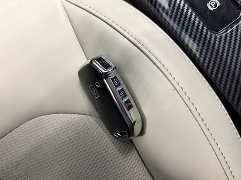 Used 2023 Kia Niro Wind FWD image 31