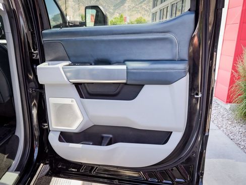 Used 2024 Ford F350 Limited w/ FX4 Off-Road Package AWD/4WD image 31