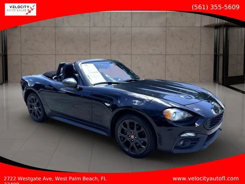 Used 2019 FIAT 124 Spider Abarth w/ Convenience Group RWD image 1