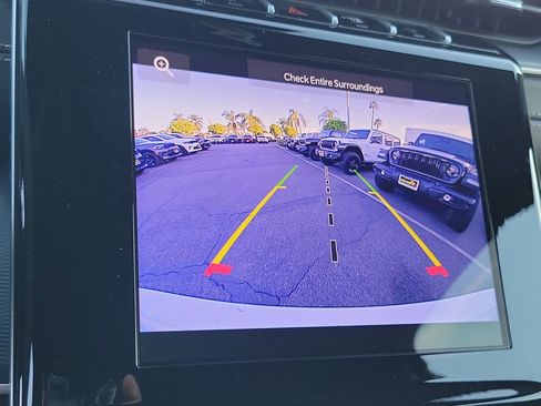 New 2025 Jeep Grand Cherokee L Altitude image 8