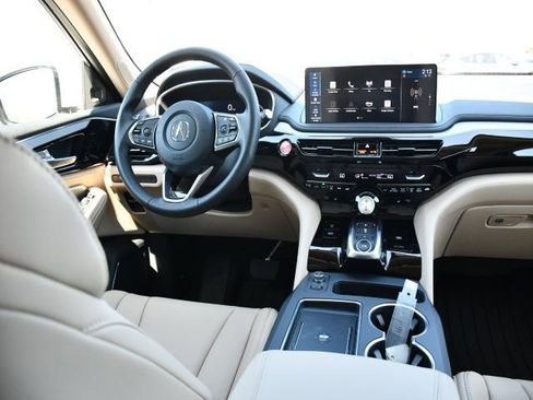 New 2026 Acura MDX SH-AWD image 18