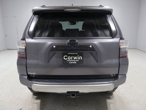 Used 2021 Toyota 4Runner TRD Off-Road Premium w/ Moonroof Package AWD/4WD image 3