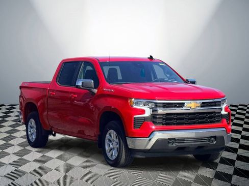Used 2024 Chevrolet Silverado 1500 LT AWD/4WD image 4