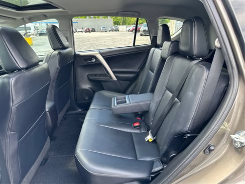 Used 2015 Toyota RAV4 Limited w/ Technology Package FWD image 10