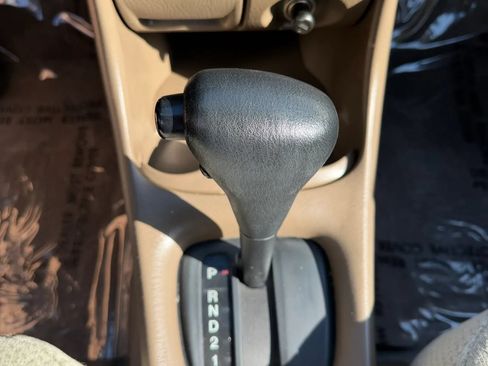Used 1999 MAZDA Protege FWD image 23