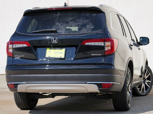 Used 2022 Honda Pilot Touring image 4