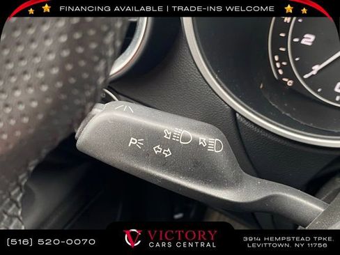 Used 2023 Alfa Romeo Stelvio Ti image 41