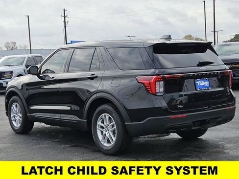 New 2026 Ford Explorer Active image 7