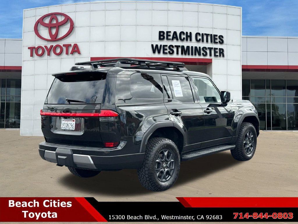 Used 2025 Lexus GX 550 AWD/4WD image 12