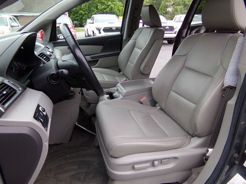 Used 2013 Honda Odyssey EX-L image 21