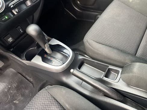 Used 2019 Honda Fit LX image 26