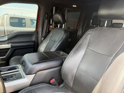 Used 2015 Ford F150 Lariat w/ Equipment Group 502A Luxury AWD/4WD image 12