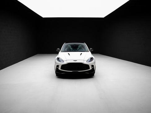 Used 2023 Aston Martin DBX 707 AWD/4WD image 88