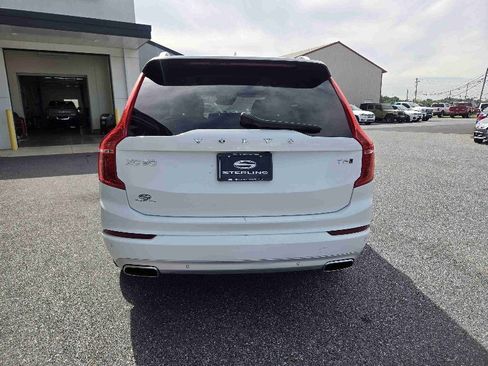 Used 2019 Volvo XC90 T6 Momentum image 4